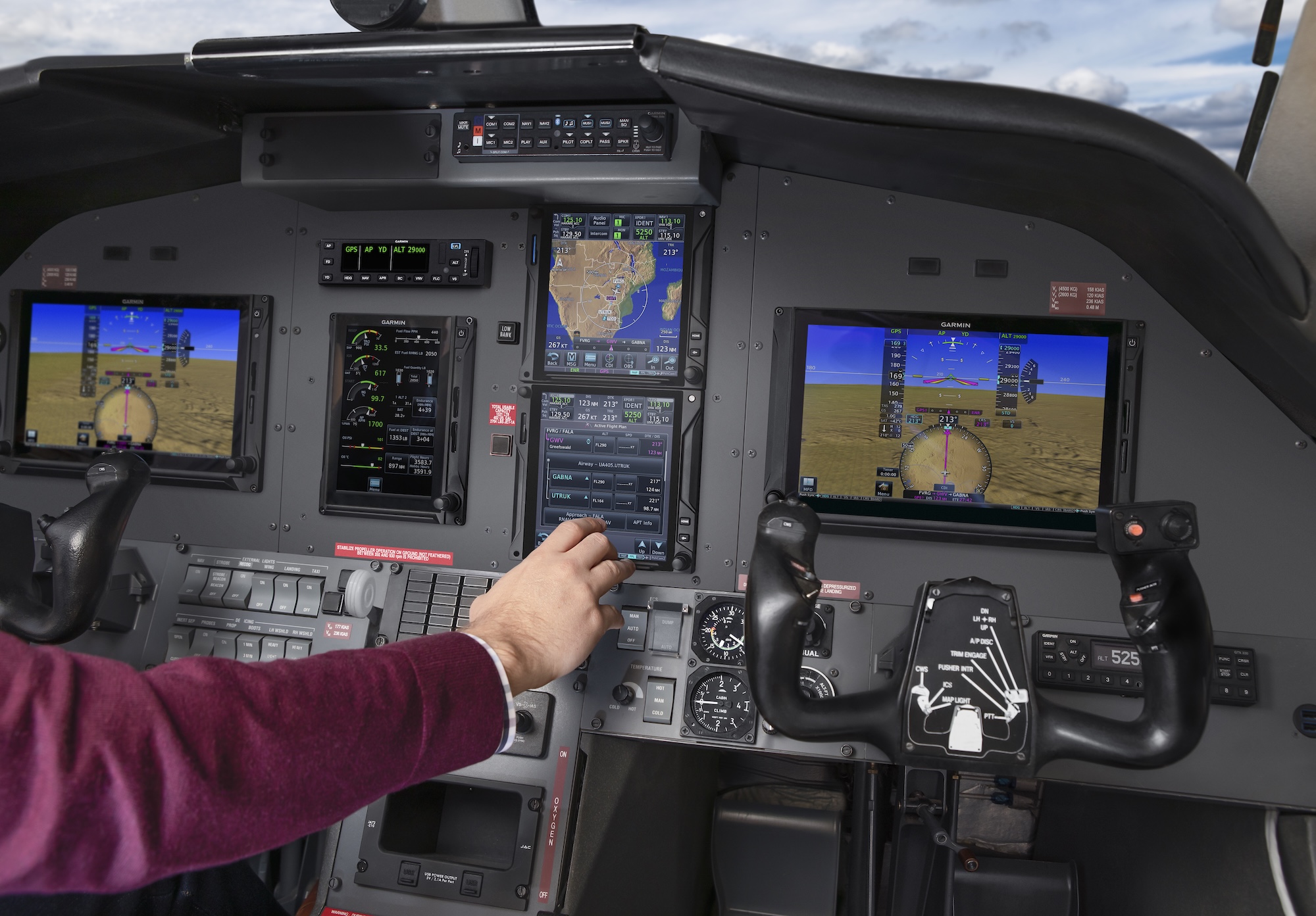 Garmin avionics navigation database coverage expands to Africa